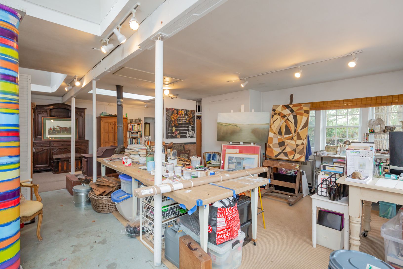  Artist Studio, High Ceilings and Skylights