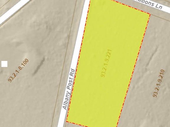 3rd image of 799 Albany Post Road