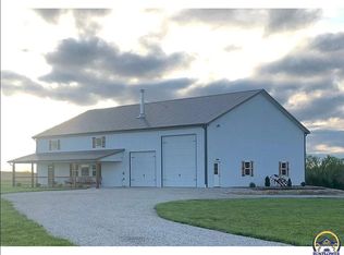 1768 Trefoil Rd, Waverly, KS 66871