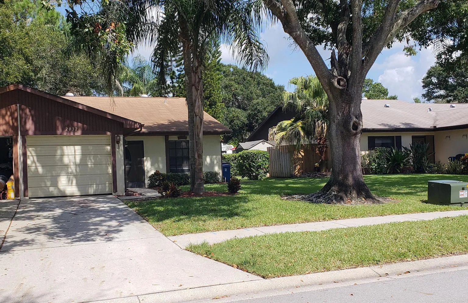 2 bed, 1143 sqft, $1,990 — Photo 2
