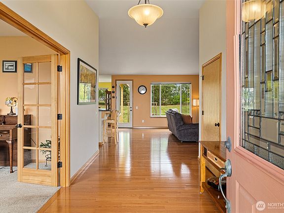 3rd image of 191 McCoy Drive