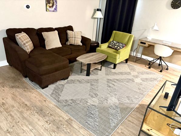 4028 N Illinois Ave UNIT 11