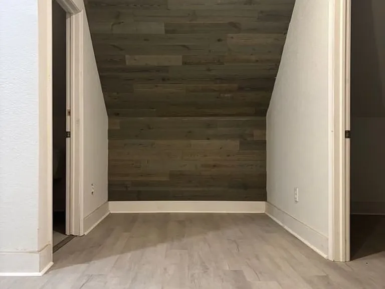 1235 E Grand Blvd #1 — Photo 10