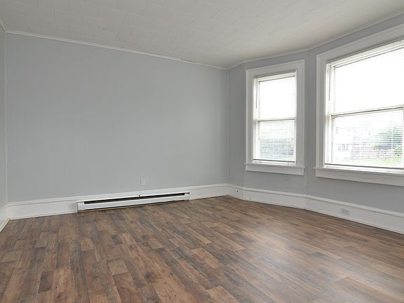 2nd Floor Bedroom 2