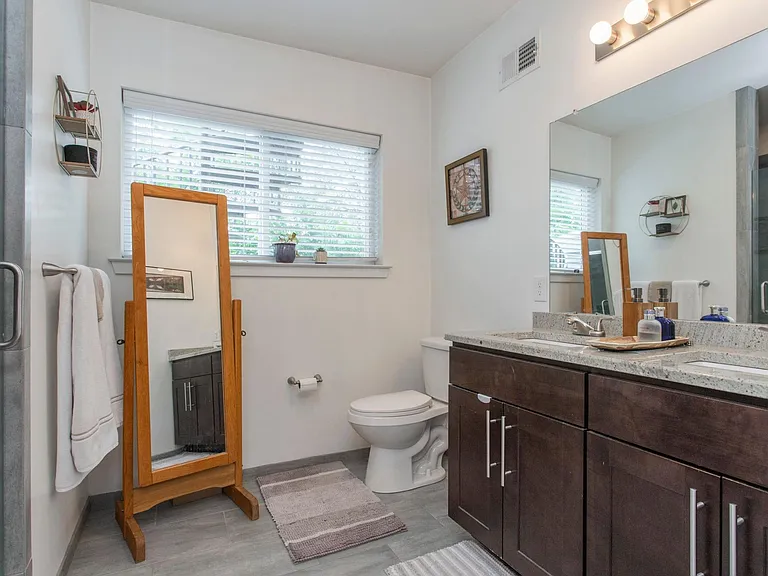 3716 Sharp St — Photo 12