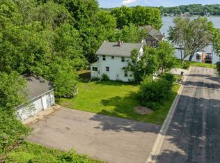 1575 Finch Ln, Mound, MN 55364