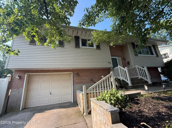 1052 W 20th St, Hazle Township, PA 18202