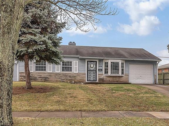 3rd image of 4914 Elmhurst Dr