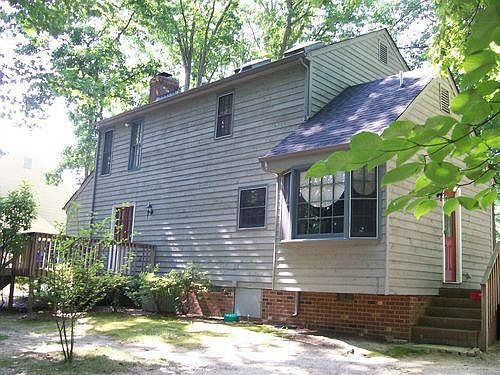 2nd image of 3324 Castlebury Dr