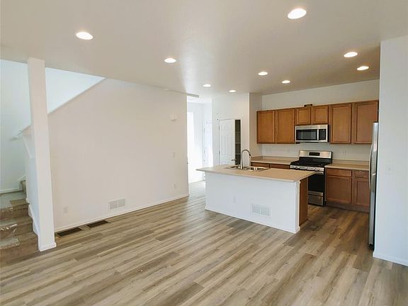 5th image of 18901 E 66th Pl