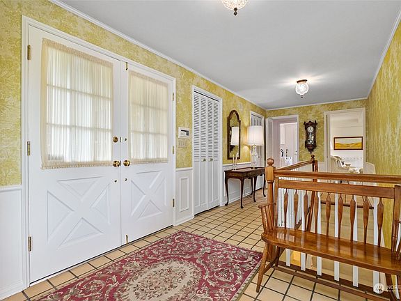 5th image of 9073 NE 41st Street