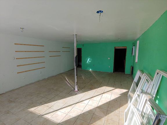 2nd image of 311 Pond St