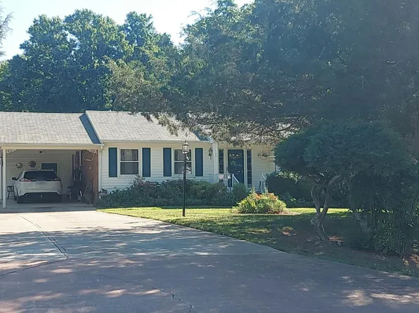 1901 Alderwood Dr, Greensboro, NC 27409
