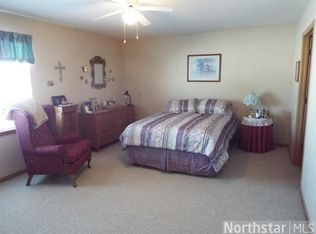 327 Sunrise Ln, Atwater, MN 56209