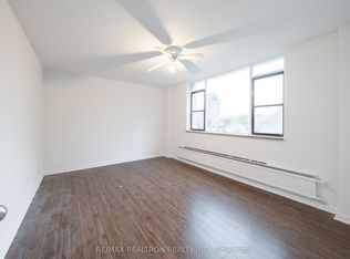 25 Bedford Rd #707, Toronto, ON M5R 2K1