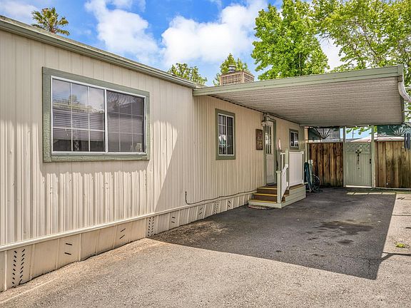 2nd image of 300 Stony Point Road #423