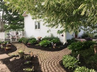 11040 Starr Rd, Wyoming, NY 14591