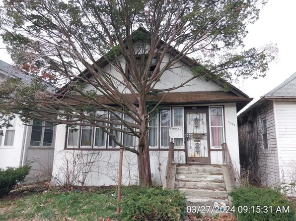 7604 S Luella Ave, Chicago, IL 60649