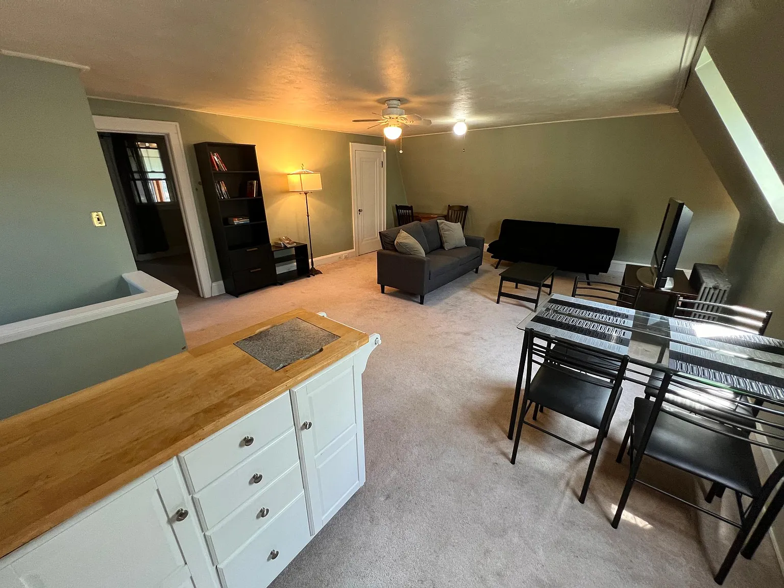 2549 edgehill rd — Photo 2