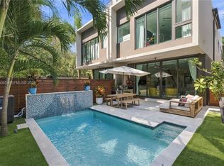 2922-2924 Jackson Ave Con, Miami, FL 33133