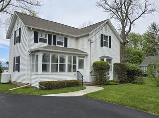 1265 S Schodack Road, Castleton, NY 12033