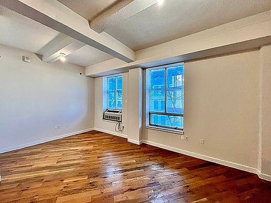 3rd image of 29-28 41st Ave #409