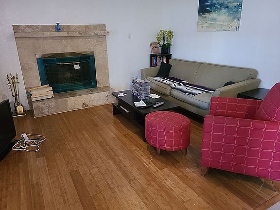 3rd image of 156 Wilshire Dr