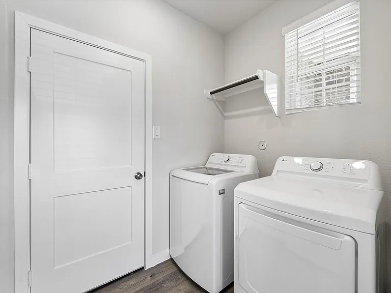 11605 Whirlaway Dr — Photo 17