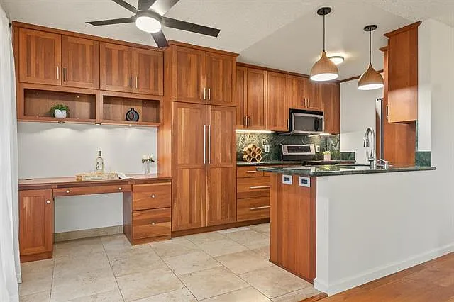 2 bed, 1.5 bath, 750 sqft, $2,500 — Photo 1