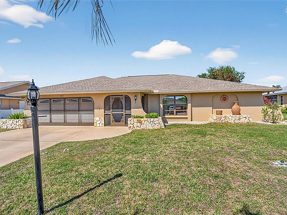 2nd image of 5852 Lincoln Rd