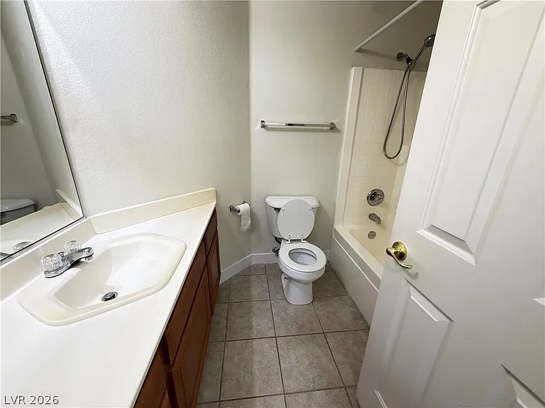 513 Lava Beds Way — Photo 19