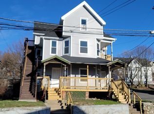 915 N Main St, Waterbury, CT 06704