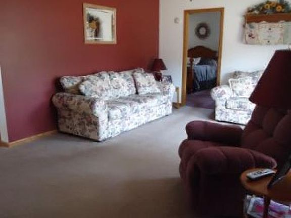 Spacious Living Room