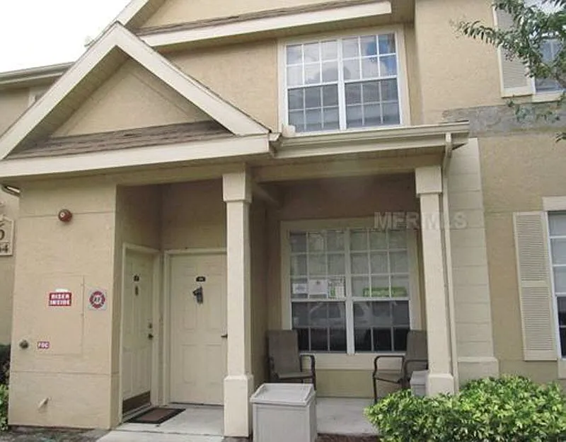864 Grand Regency Pointe #101