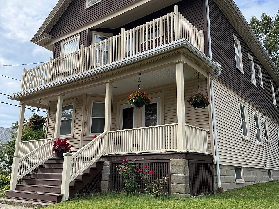 125-127 Whitford Ave #1