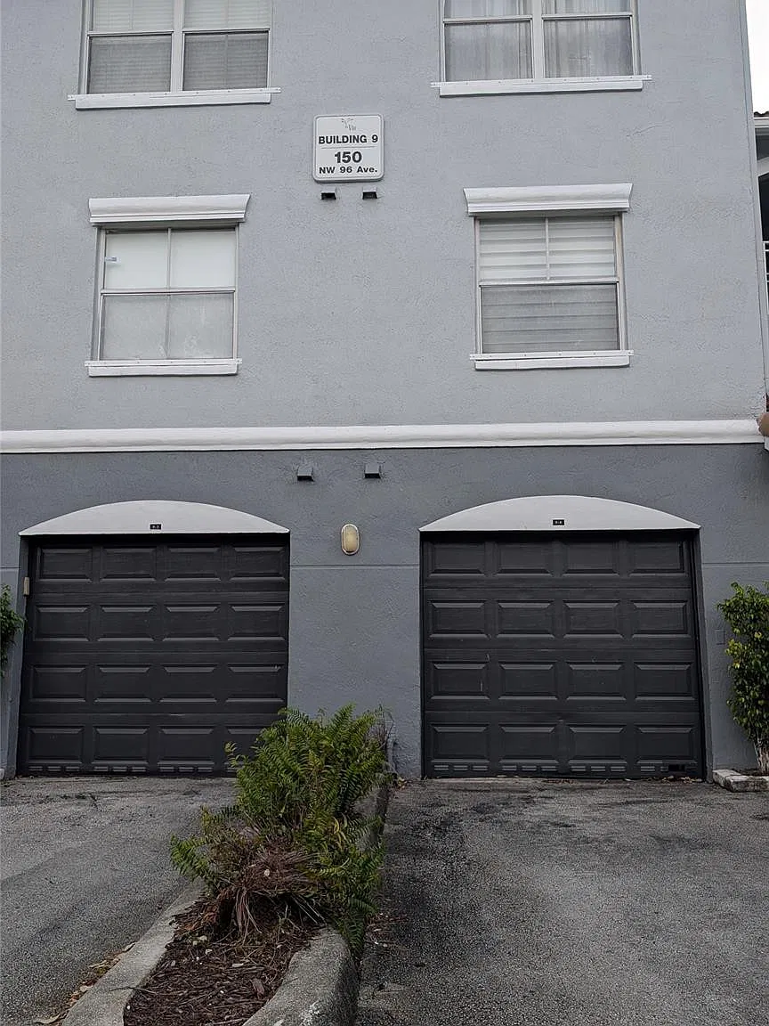 2 bed, 2.0 bath, 1137 sqft, $2,500 — Photo 3