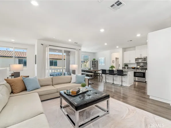 5253 Wildflower Ln Unit 1, Fontana, CA 92336