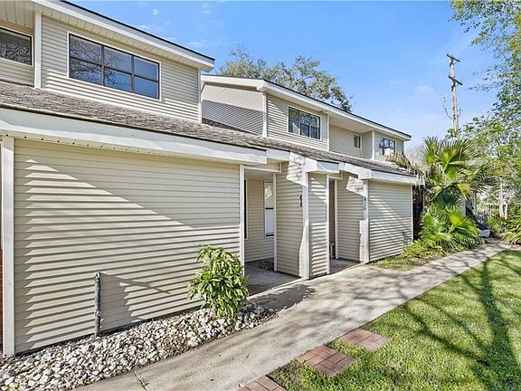 2nd image of 414 Cedarwood Dr #414