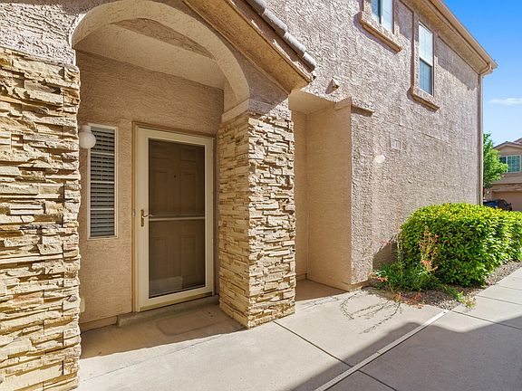 5th image of 5247 Molokai St NE #2C