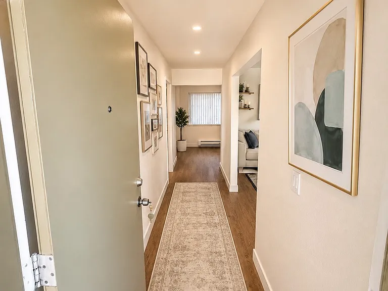 Blossom Hill Garden Apartments — Photo 4