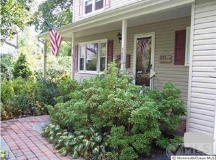 3 Patterson St, Red Bank, NJ 07701