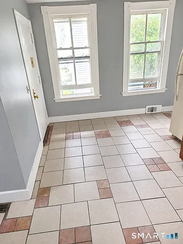 170 Franklin St #1 — Photo 14