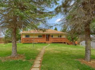 4215 E Ewalt Rd, Gibsonia, PA 15044