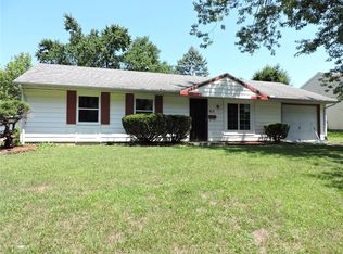 915 Skyline Dr, Danville, IL