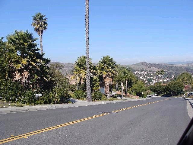 2nd image of 2879 Calle Heraldo