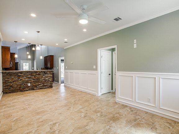 5th image of 807 Denver Blvd