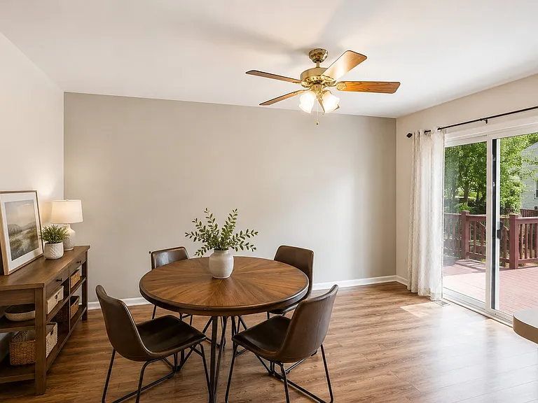 32 Mill Stream Rd — Photo 8