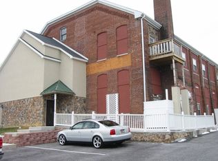 534 E Walnut St APT 10, Hanover, PA 17331