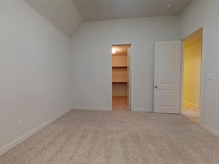 1708 Upland Lakes — Photo 38