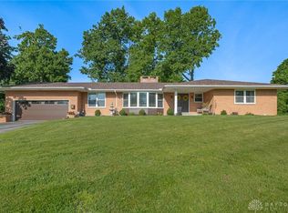 216 Mar Ken Dr, Dayton, OH 45405